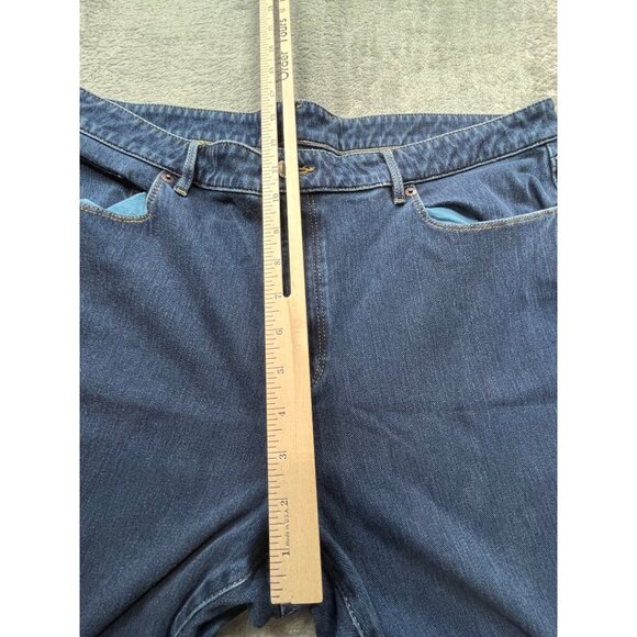 L.L.Bean Classic Fit Womens Petite Jeans Size 18 PET Denim Relaxed Style W36 L27 - Picture 6 of 11